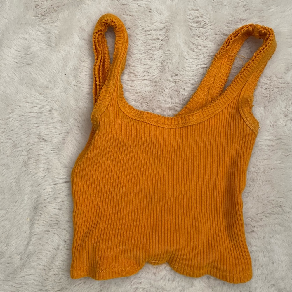 Urban outfitters crop — small